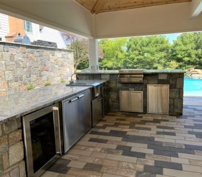 Outdoor kitchen design inspiration by Allentuck Landscaping Rockville, MD